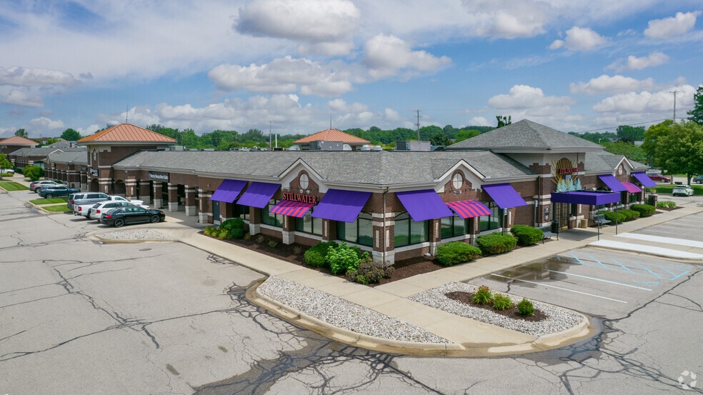 3544 Meridian Crossings Dr, Okemos, MI for lease - Primary Photo - Image 1 of 3