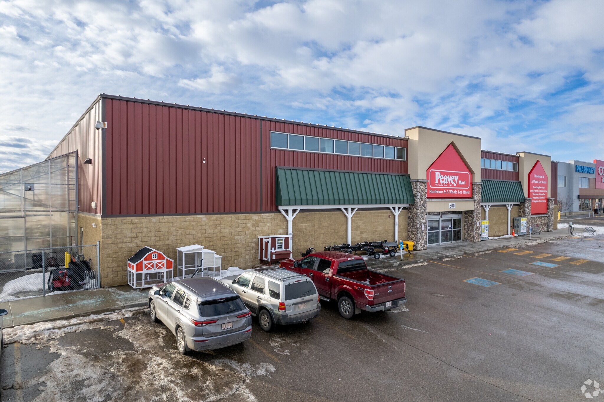 300 Edgefield Pl, Strathmore, AB for lease Primary Photo- Image 1 of 6