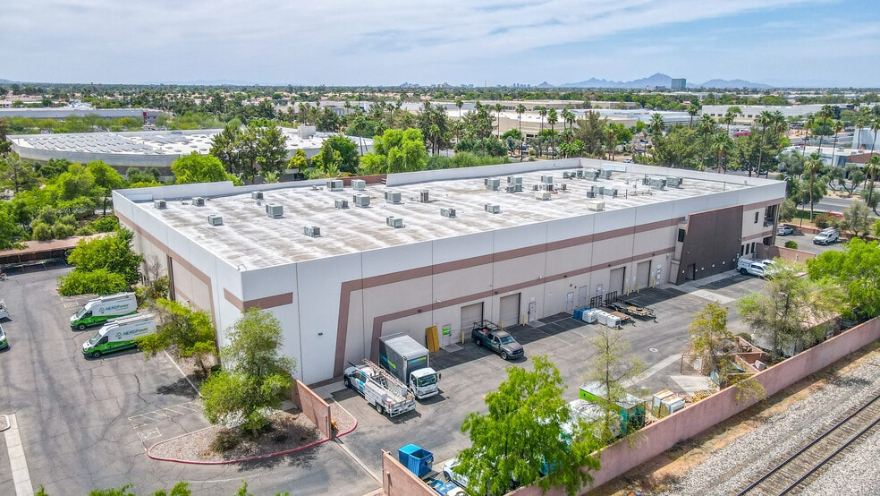 2065 W Obispo Ave, Gilbert, AZ for sale - Building Photo - Image 1 of 14