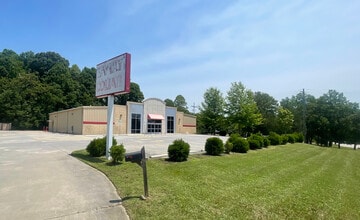 1054 Nc Highway 86 N, Yanceyville, NC à louer Photo intérieure- Image 2 de 5