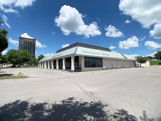 Plus de détails pour 115-123 SE Broad St, Murfreesboro, TN - Bureau/Commerce de détail, Commerce de détail à louer