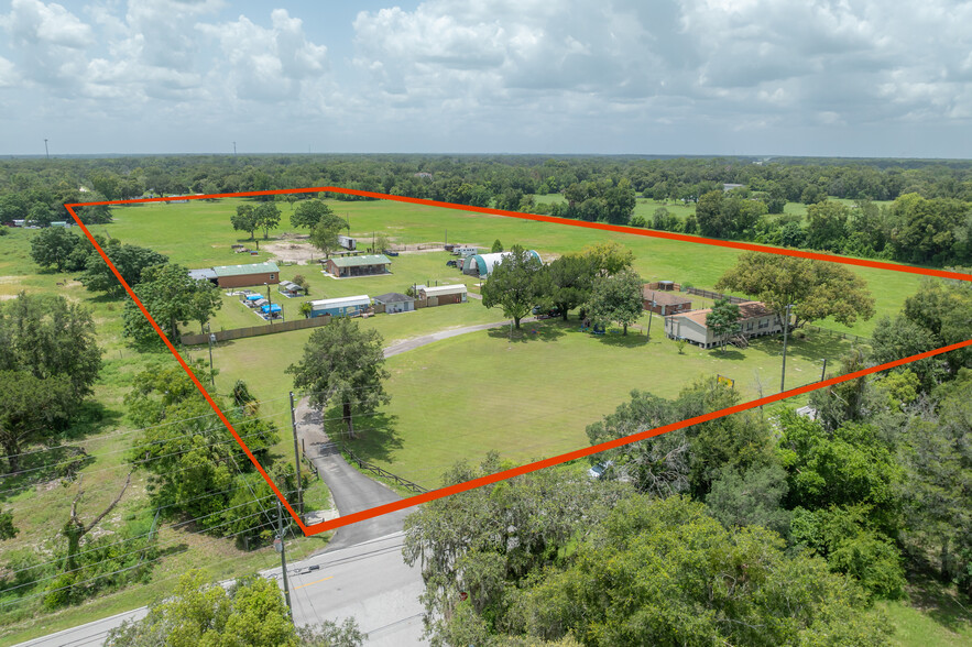 20936 County Line Rd, Spring Hill, FL à vendre - Photo du b timent - Image 3 de 10