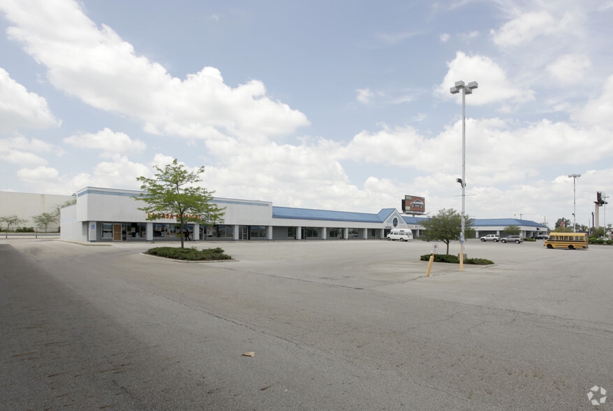 4081-4201 W Broad St, Columbus, OH for lease - Building Photo - Image 2 of 3