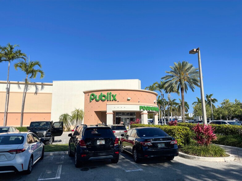 555 NE 5th Ave, Delray Beach, FL à louer - Photo du bâtiment - Image 1 de 4