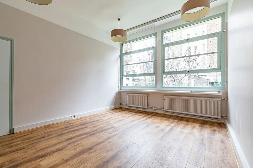 Rue Eugène Flachat, Paris à vendre - Photo du bâtiment - Image 2 de 6