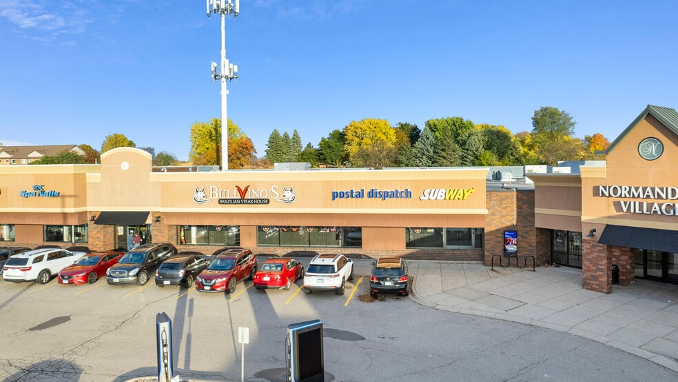 5101-5159 W 98th St, Bloomington, MN for lease - Building Photo - Image 3 of 7