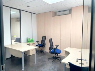 Plus de détails pour Bureau, Local d'activités à louer