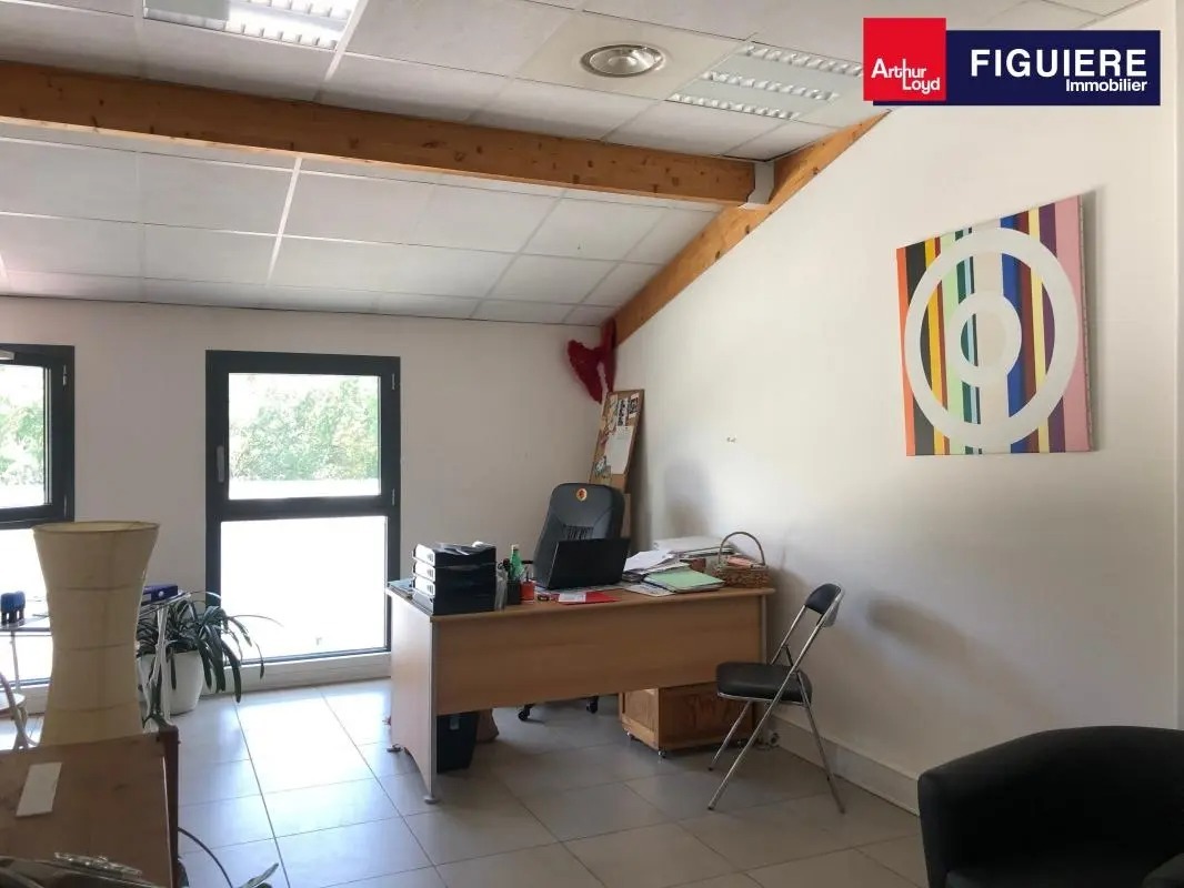 1652 Avenue Paul Jullien, Le Tholonet à louer Photo intérieure- Image 1 de 2