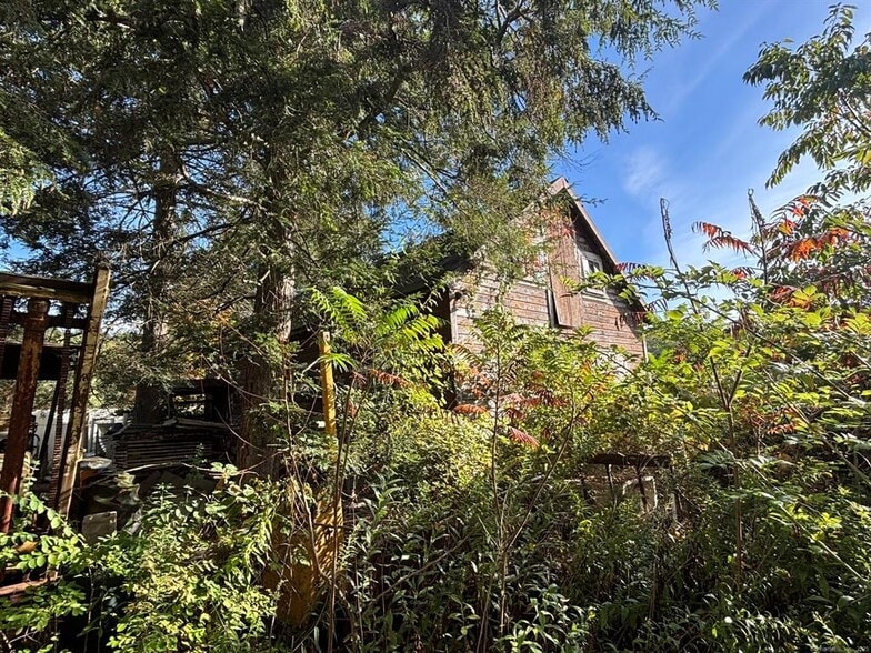 1405 New Haven Rd, Naugatuck, CT for sale - Building Photo - Image 3 of 12