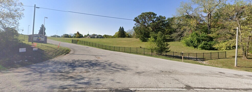 19651 US 40 Hwy, Blue Springs, MO à vendre - Photo du bâtiment - Image 3 de 3