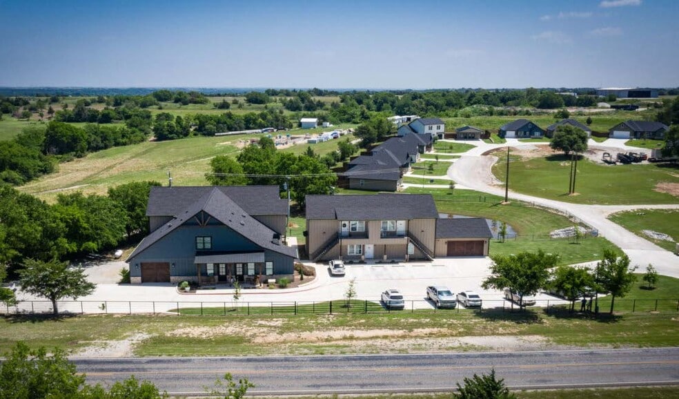 2482 N Trinity St, Decatur, TX for sale - Primary Photo - Image 1 of 6