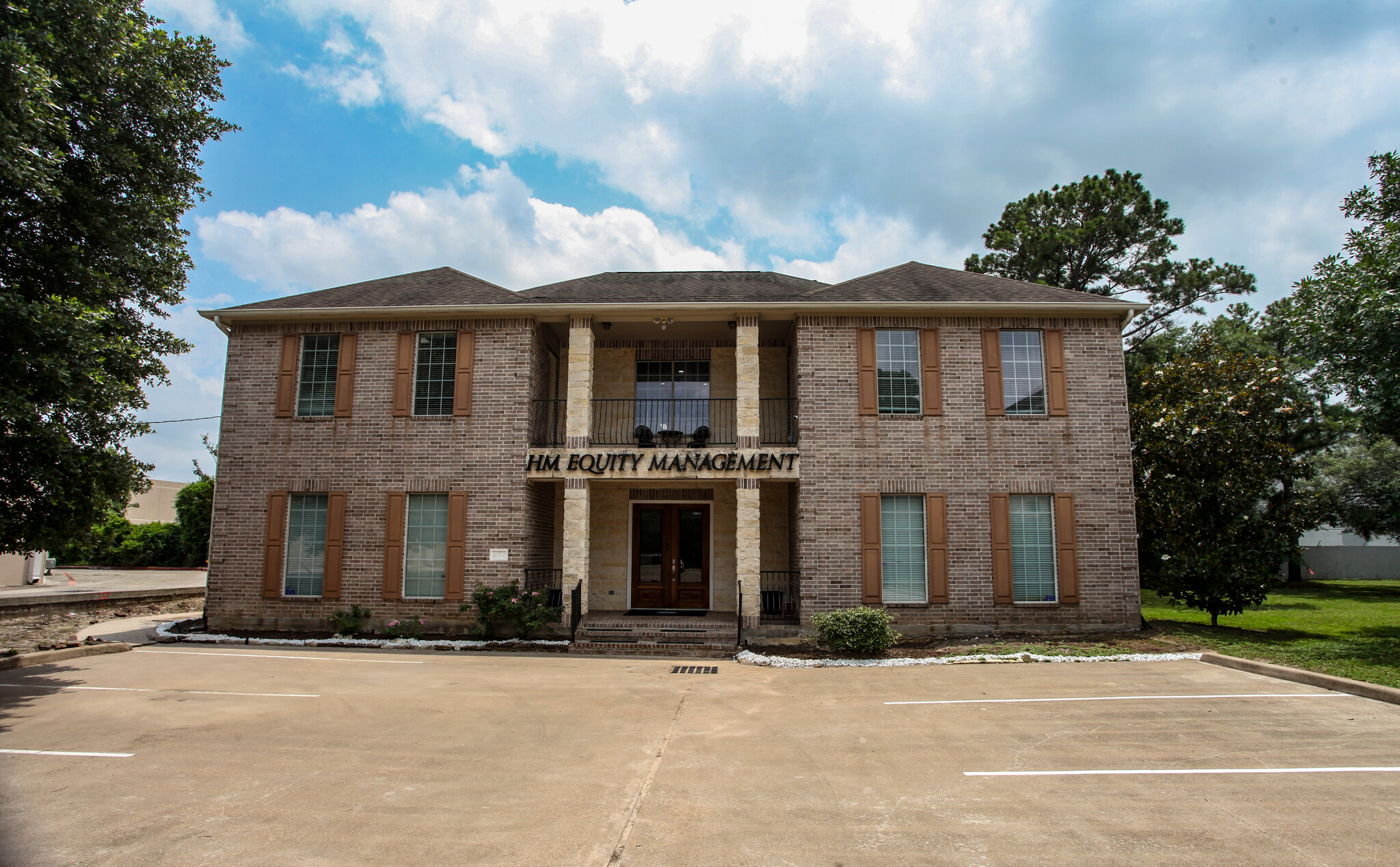 8125 N Sam Houston Pky W, Houston, TX for sale Building Photo- Image 1 of 6