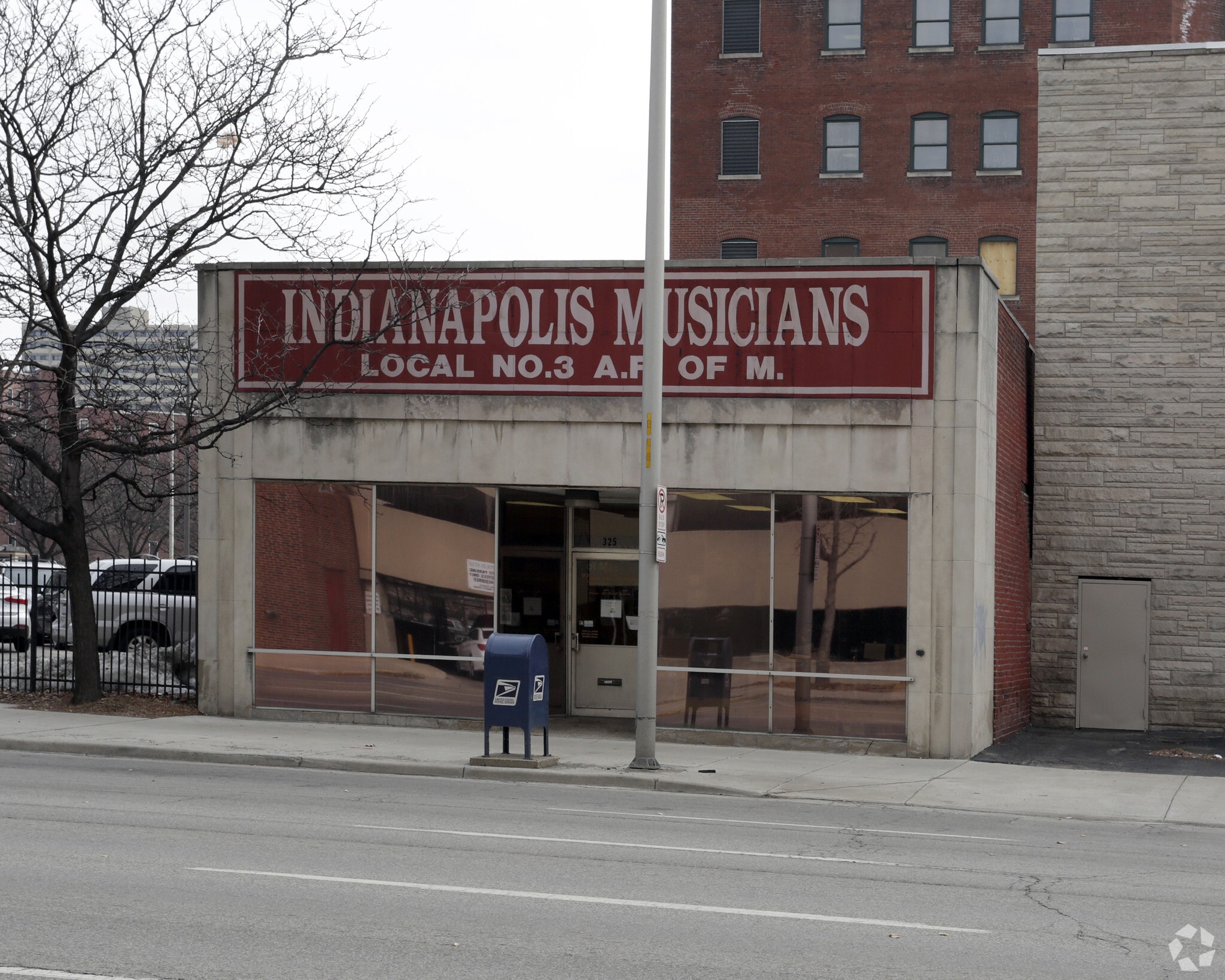 325 N Delaware St, Indianapolis, IN for lease Primary Photo- Image 1 of 2