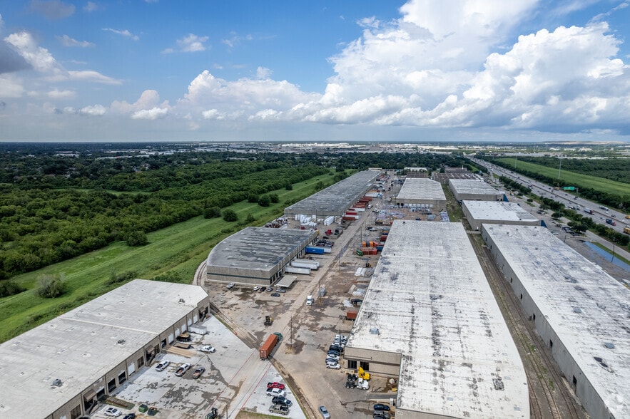 2015 Turning Basin Dr, Houston, TX à louer - Aérien - Image 2 de 5