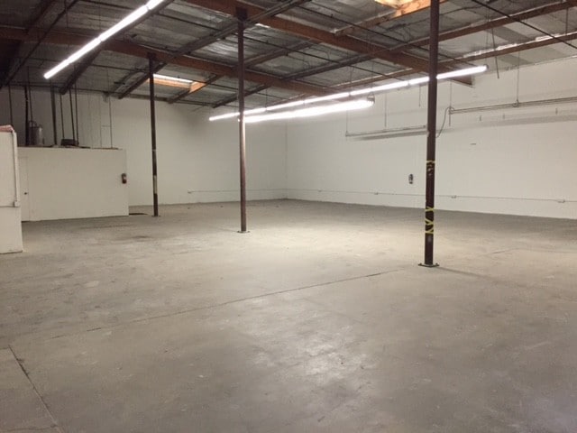 250 Paseo Tesoro, Walnut, CA for lease - Interior Photo - Image 3 of 5