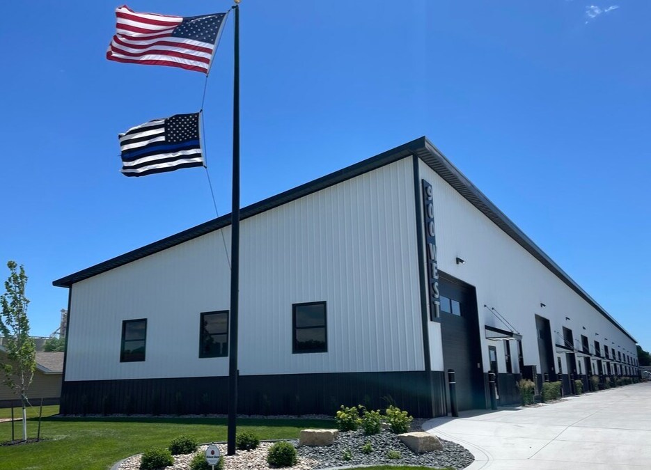 900 W 25th St, South Sioux City, NE for lease Primary Photo- Image 1 of 21