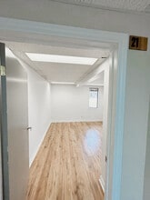 2109 London Line, Sarnia, ON à louer Photo intérieure- Image 2 de 10