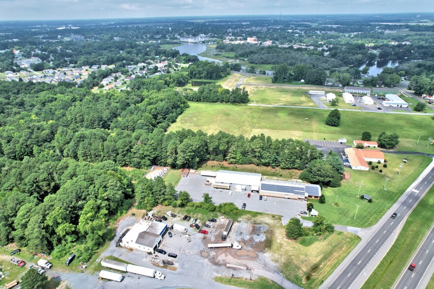 24904 Sussex Hwy, Seaford, DE à vendre - Photo du bâtiment - Image 3 de 17
