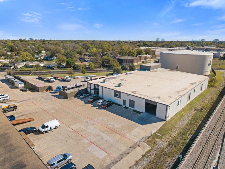 13840 Denton Dr, Farmers Branch, TX for sale - Building Photo - Image 2 of 47