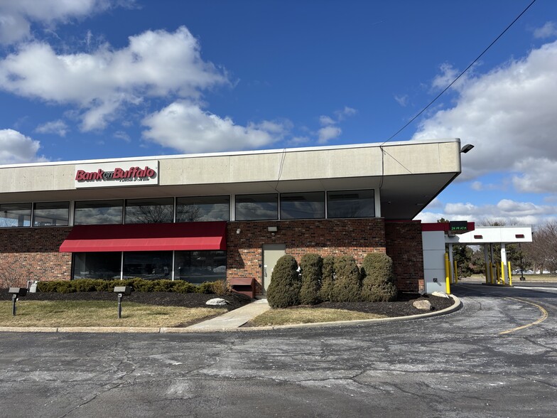 3049 Orchard Park Rd, Orchard Park, NY for sale - Building Photo - Image 2 of 5