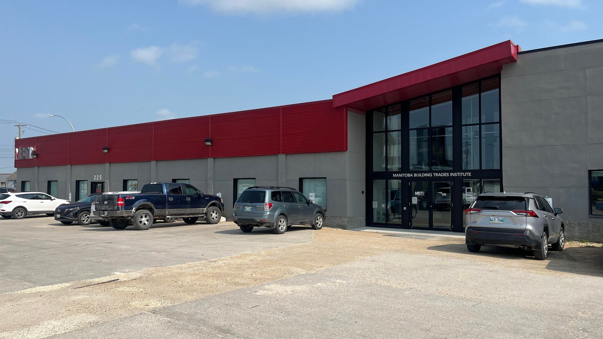 235 Mcphillips St, Winnipeg, MB for sale Building Photo- Image 1 of 1