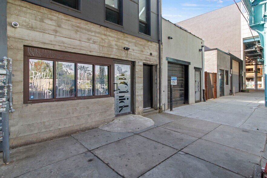 1844 N Front St, Philadelphia, PA à louer - Photo du bâtiment - Image 2 de 4