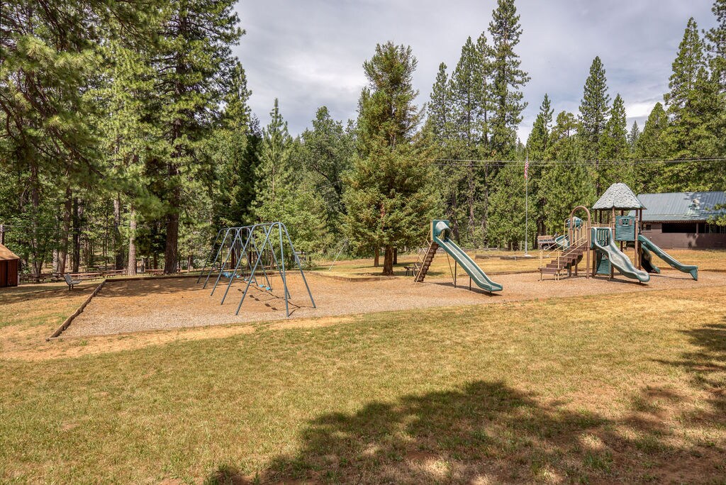 25127 Deborah Dr, Mi Wuk Village, CA à vendre Photo principale- Image 1 de 39