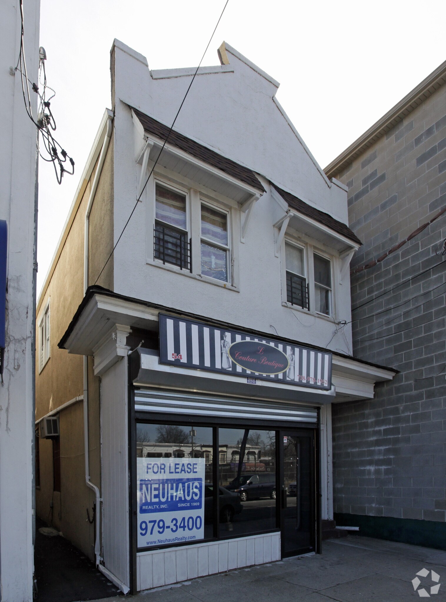 54 New Dorp Plz, Staten Island, NY à vendre Photo principale- Image 1 de 4