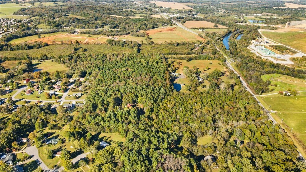 4501 Lebanon pike, Murfreesboro, TN à vendre - Photo du bâtiment - Image 2 de 9