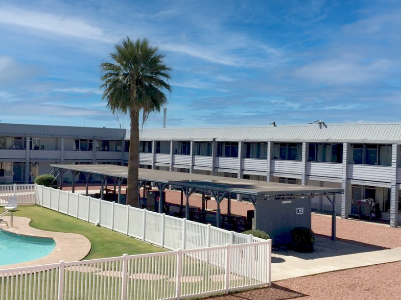 1820 S 7th St, Phoenix, AZ for sale - Building Photo - Image 3 of 5