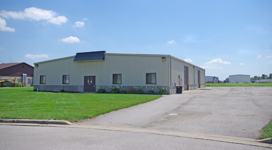 13 Commerce Dr, Freeburg, IL for sale Primary Photo- Image 1 of 1