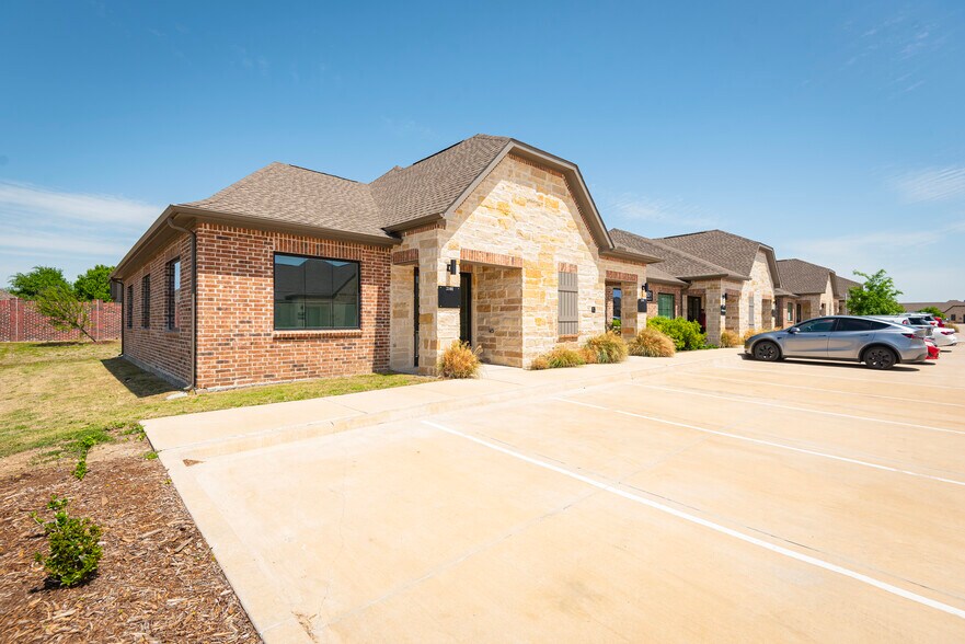 2601 Little Elm Pkwy, Little Elm, TX à vendre - Photo du bâtiment - Image 3 de 22