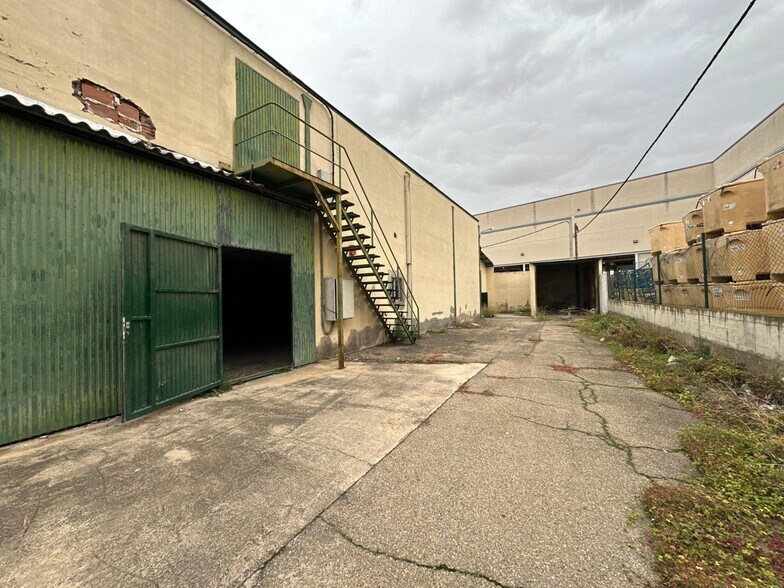 de Madrid, 60, Zaragoza, Zaragoza à vendre - Photo du bâtiment - Image 1 de 48