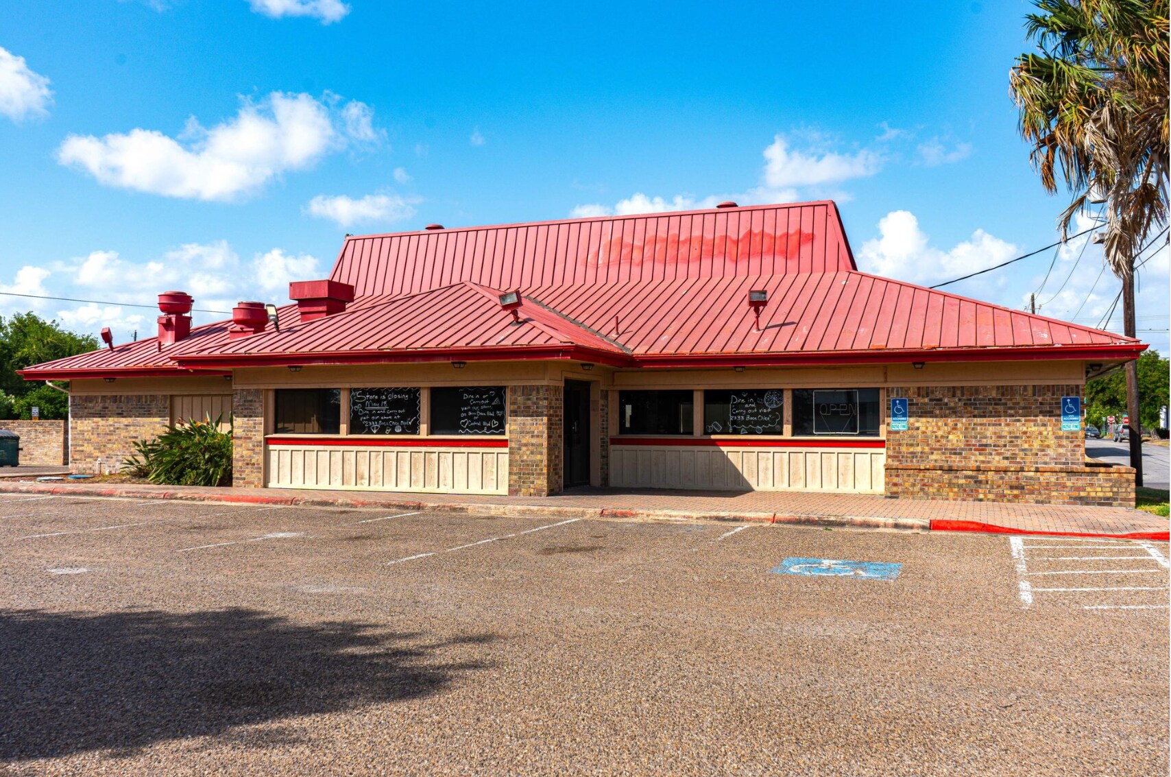 1200 International Blvd, Brownsville, TX à vendre Photo principale- Image 1 de 8