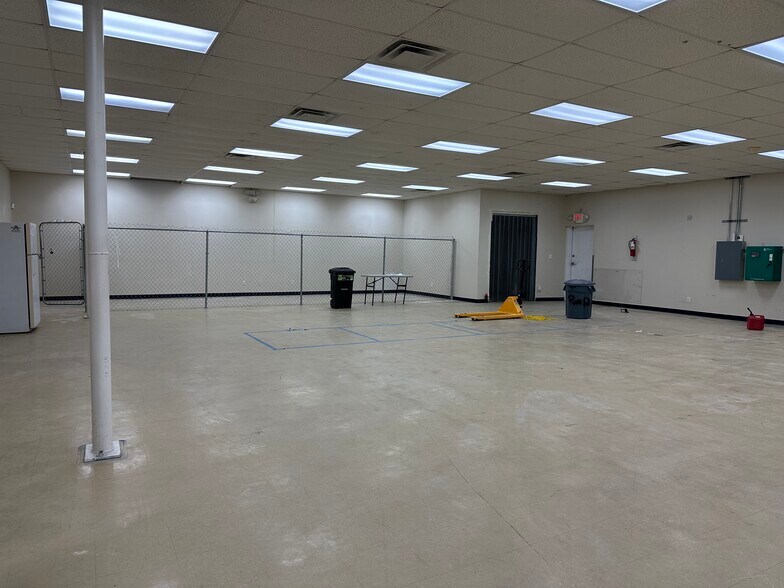 116 Hamilton Park Dr, Tallahassee, FL à louer - Photo du bâtiment - Image 3 de 4