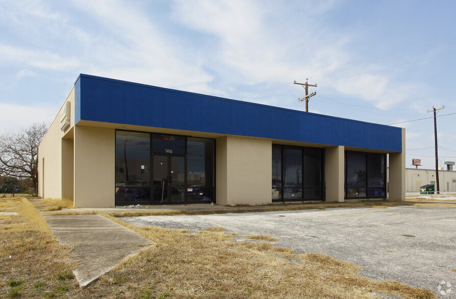 8501 Vicar, San Antonio, TX for sale - Primary Photo - Image 1 of 9