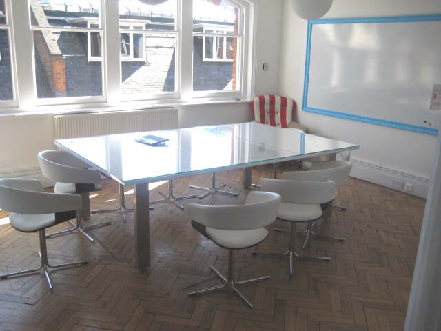 55-56A Poland St, Londres à louer - Photo intérieure - Image 2 de 8