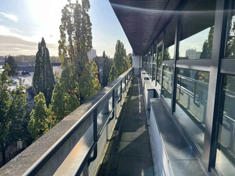 Bureau dans Nantes à louer - Photo du bâtiment - Image 2 de 14