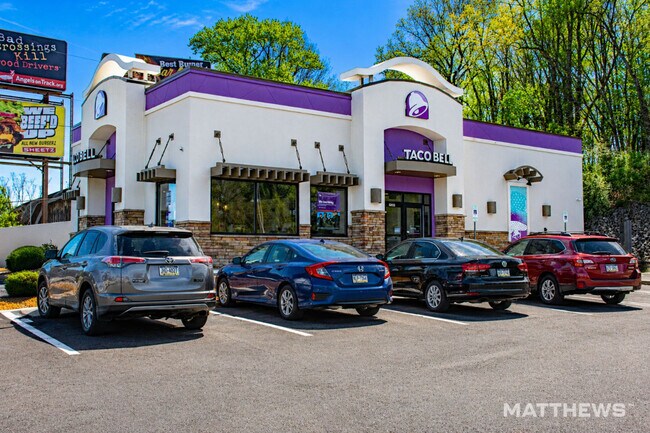 Plus de détails pour 15924 State Route 170, East Liverpool, OH - Commerce de détail à vendre