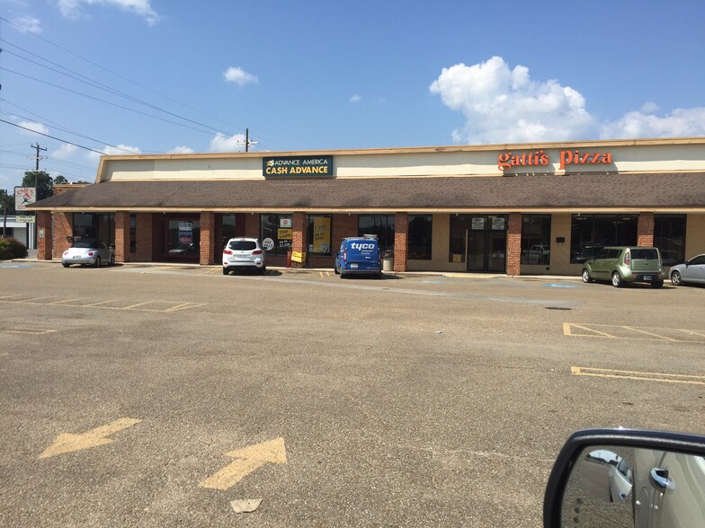 2150-2234 W Laurel Ave, Eunice, LA for lease - Building Photo - Image 3 of 9