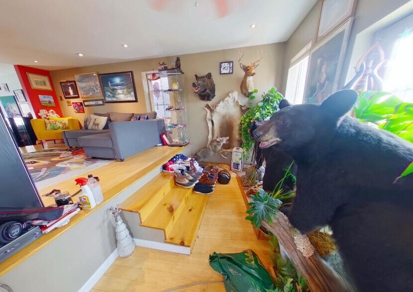 739 S 51st St, Philadelphia, PA à vendre - Photo intérieure - Image 2 de 16