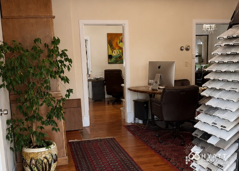 110 Defense Hwy, Annapolis, MD à vendre - Photo du bâtiment - Image 3 de 8