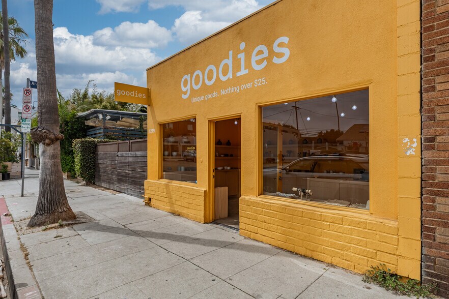 1219 Abbot Kinney Blvd, Venice, CA à louer - Photo du bâtiment - Image 2 de 21