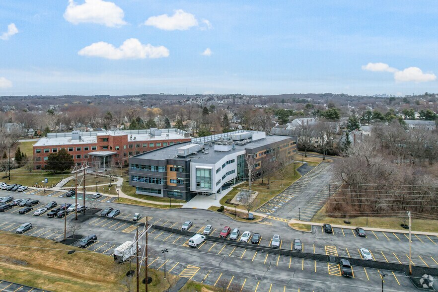 610 Lincoln St, Waltham, MA à louer - Aérien - Image 2 de 7