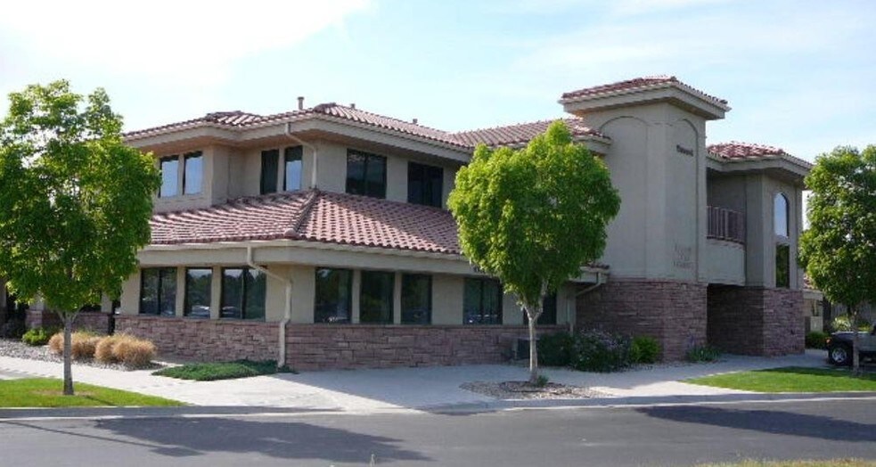 4745 Boardwalk Dr, Fort Collins, CO for lease - Building Photo - Image 2 of 22