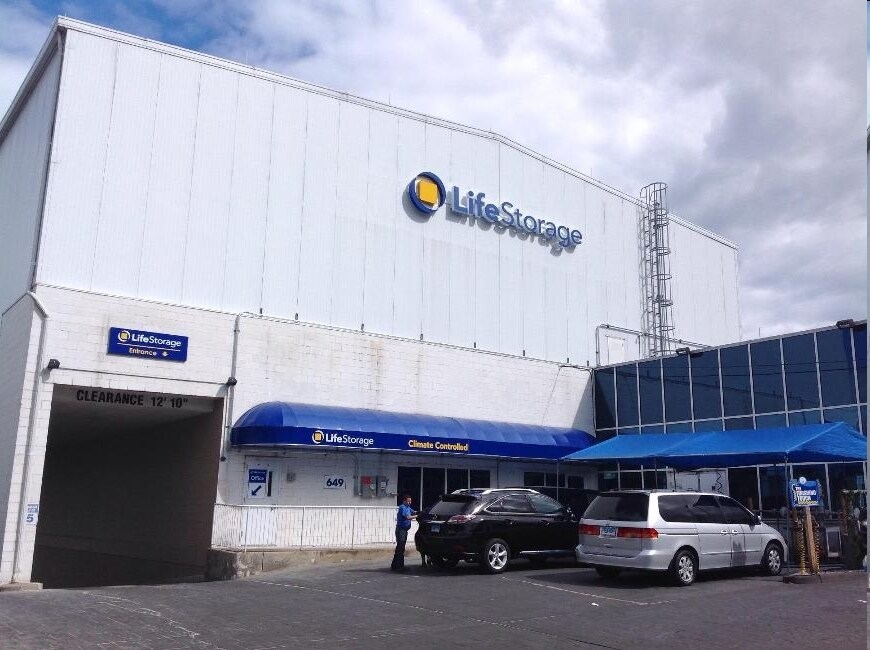 649 Hope St, Stamford, CT à louer Photo principale- Image 1 de 2