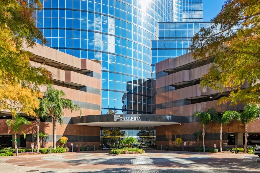 1 Galleria Blvd, Metairie, LA à louer - Photo du bâtiment - Image 2 de 11