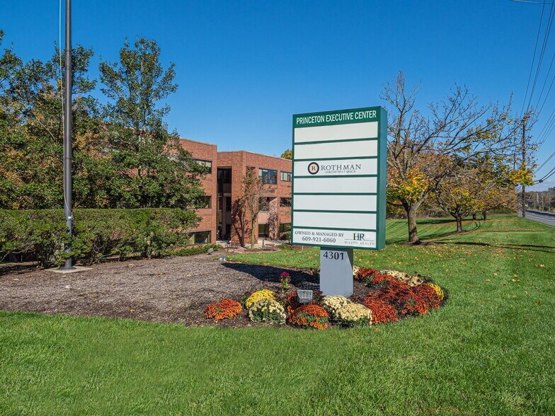 4301 Route 1, Monmouth Junction, NJ à louer - Photo du bâtiment - Image 3 de 6