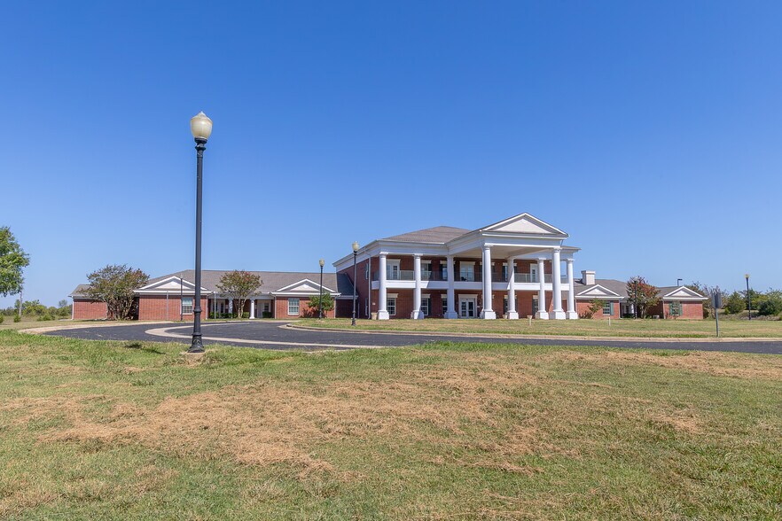 2815 E Jackson St, Hugo, OK à louer - Photo du bâtiment - Image 2 de 18