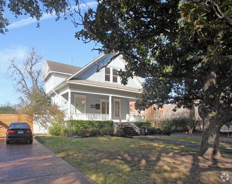 1229 Heights Blvd, Houston, TX à louer - Photo du bâtiment - Image 1 de 2